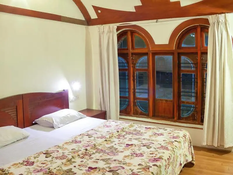 Hôtel Aqua Jumbo Houseboats à Kumarakom 3*,  Inde