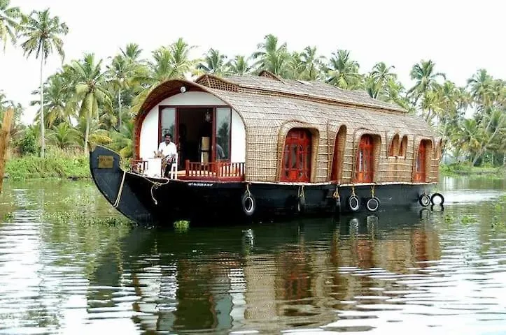 Hôtel Aqua Jumbo Houseboats à Kumarakom 3*,